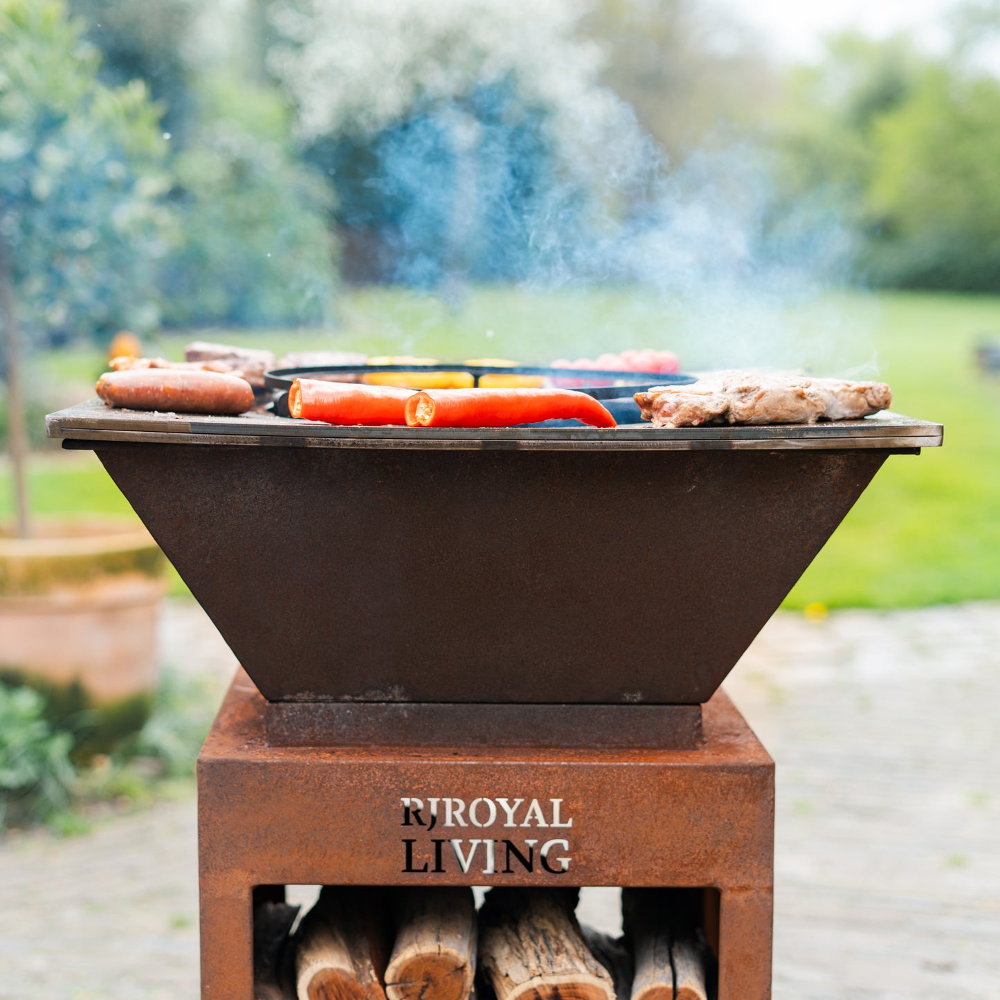 BBQ Plancha Grill Cortenstaal Bilbao - Met hoes en houtopslag 65 x 65cm
