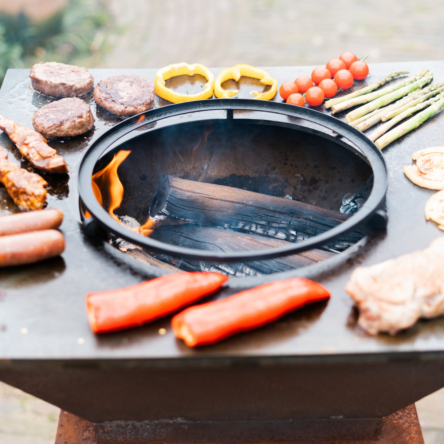 BBQ Plancha Grill Cortenstaal Bilbao - Met hoes en houtopslag 65 x 65cm