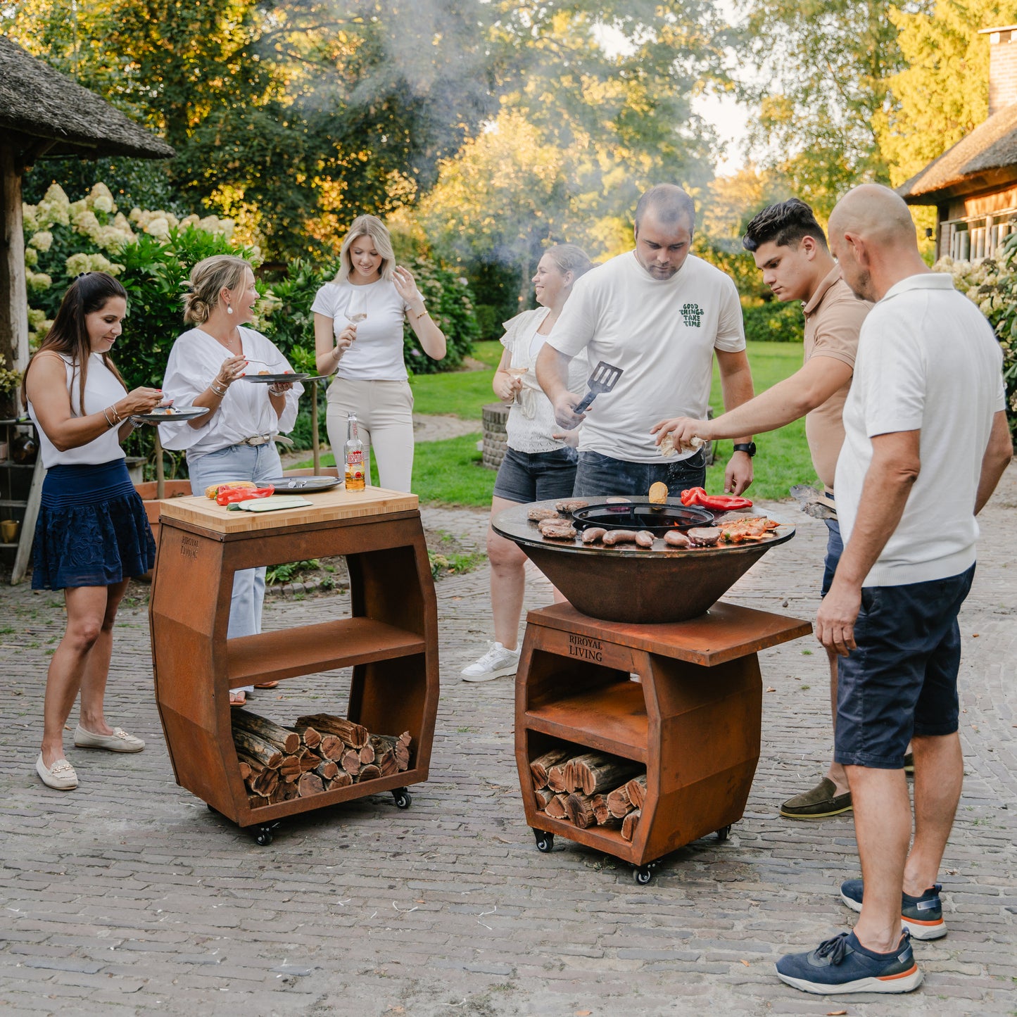BBQ Plancha Grill Compañero XXL Cortenstaal - Met hoes en houtopslag Ø80cm