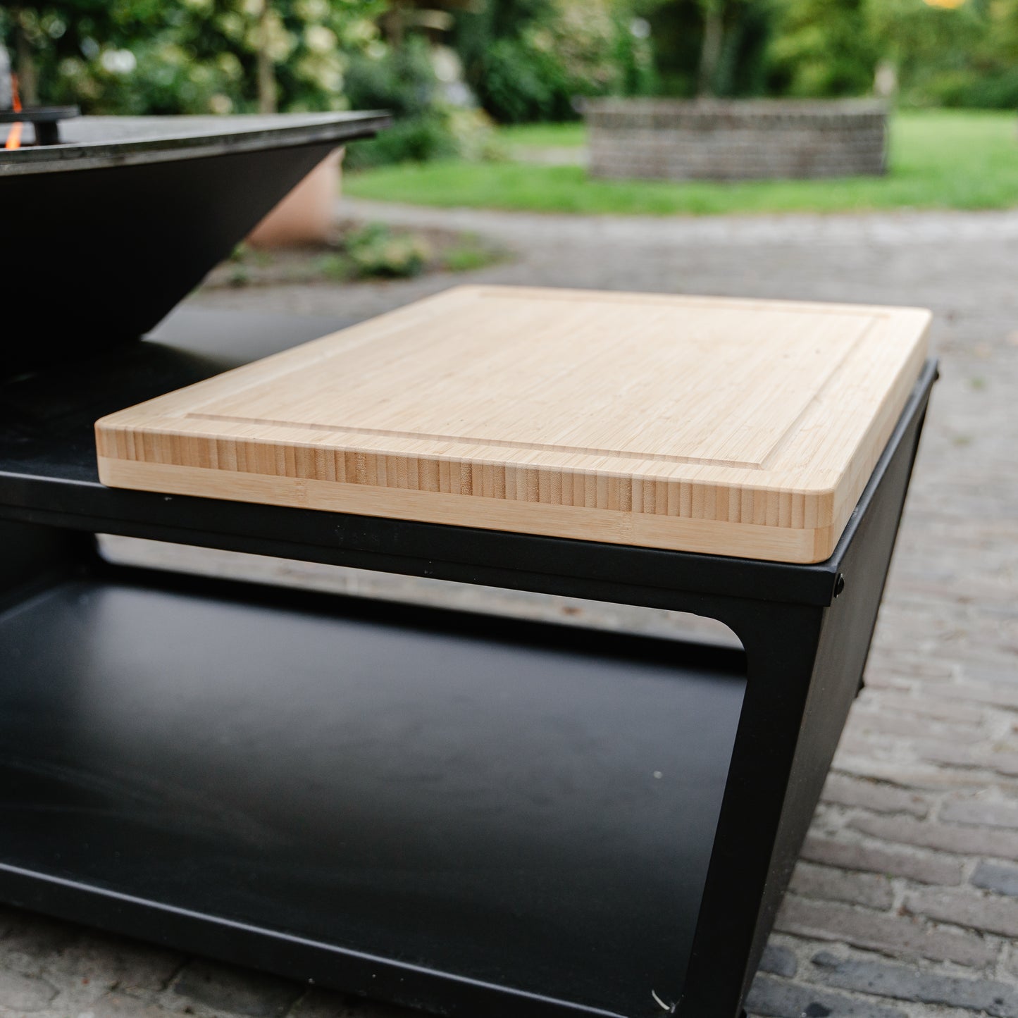 BBQ Plancha Grill Compañía - met hoes en houtopslag 60Ø - Met Snijplank