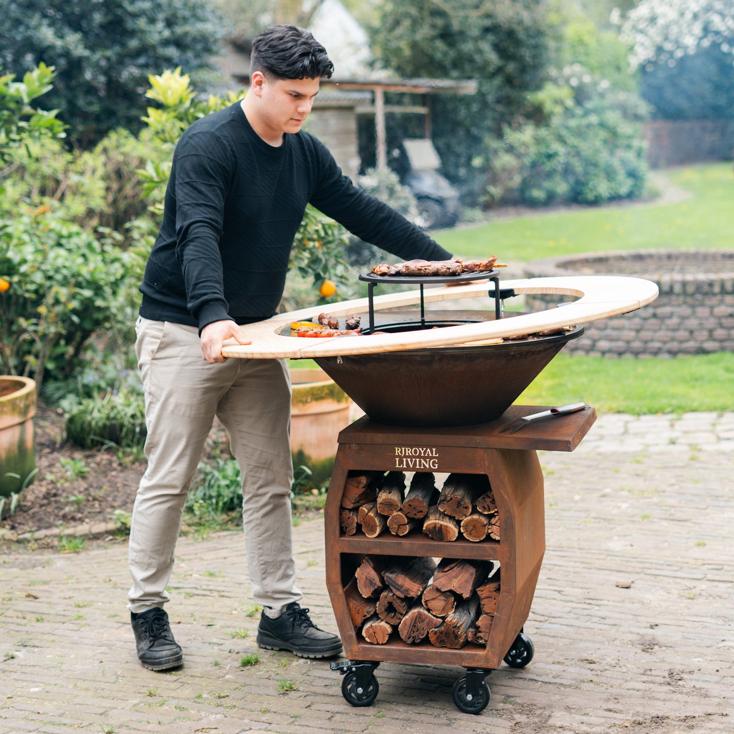 BBQ Plancha Mesa Houten Omranding