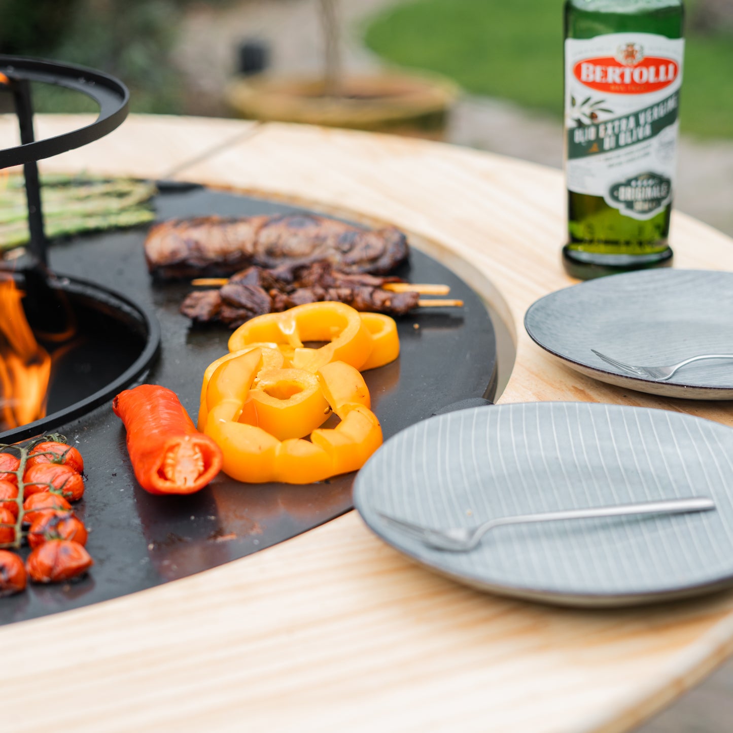 BBQ Plancha Mesa Houten Omranding