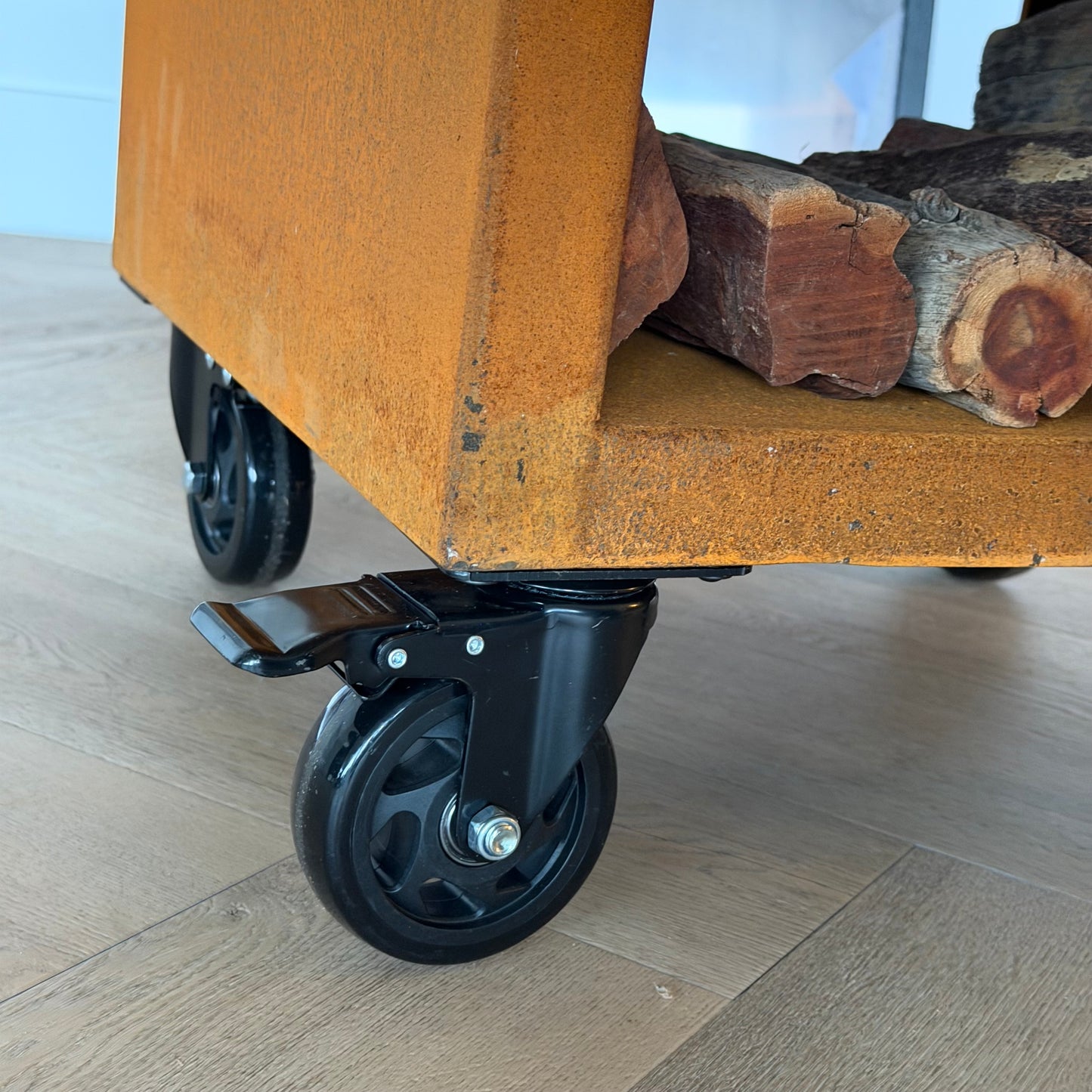 BBQ Plancha Grill Maestro XXXL Ø100cm Cortenstaal - Met Houten Omranding Mesa