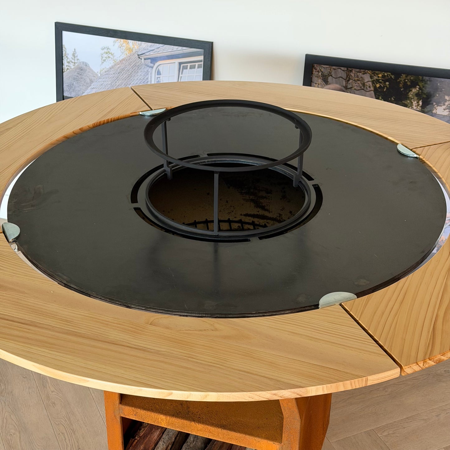 BBQ Plancha Grill Maestro XXXL Ø100cm Cortenstaal - Met Houten Omranding Mesa