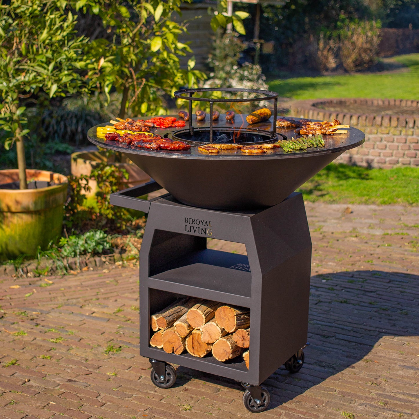 BBQ Plancha Grill Maestro XXXL Ø100cm Blackline - Met Grote wielen en houtopslag