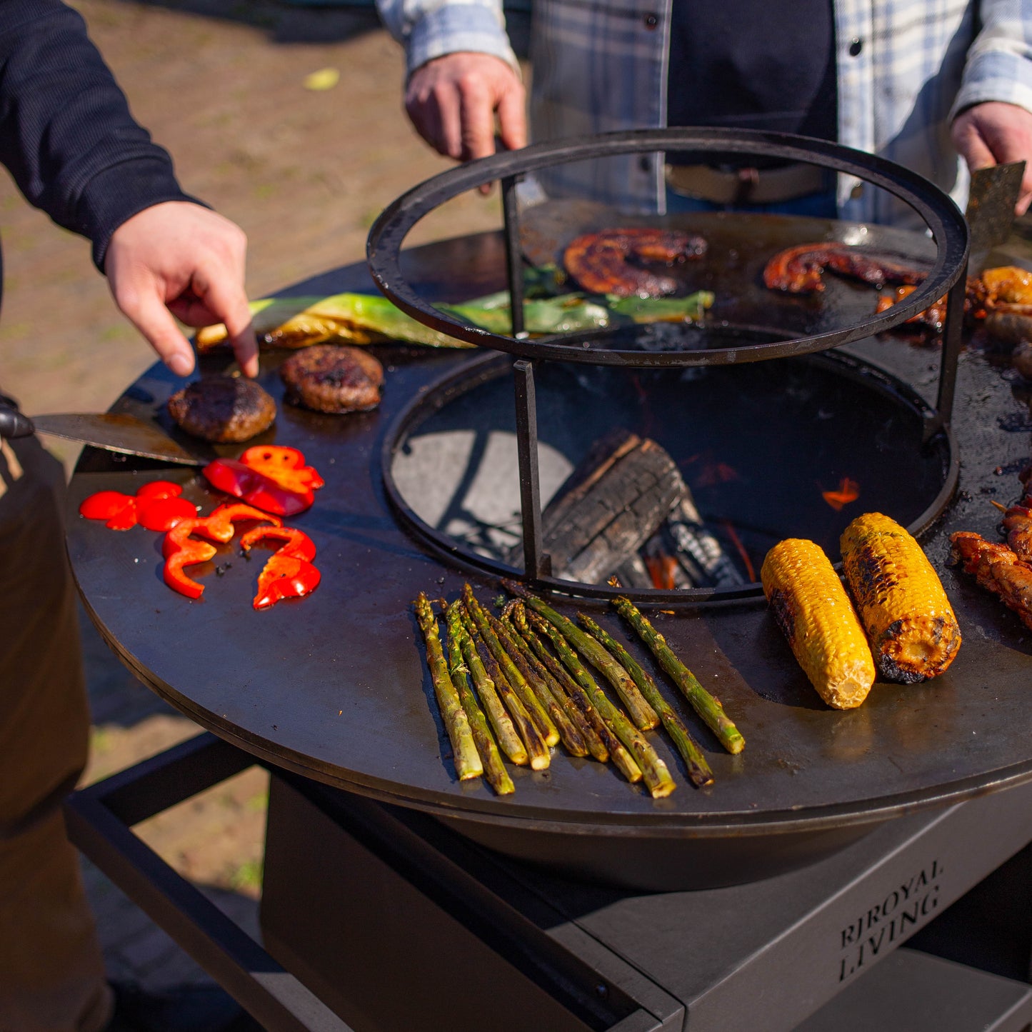 BBQ Plancha Grill Maestro XXL Ø80cm Blackline - Met pook en houtopslag