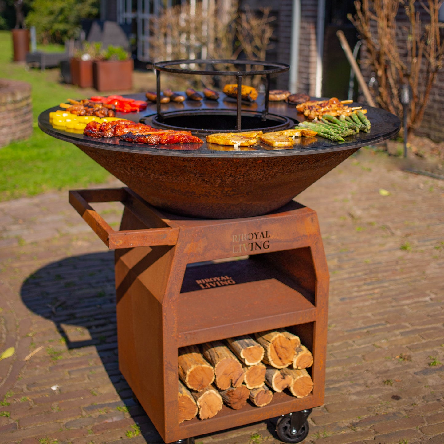 BBQ Plancha Grill Maestro XXXL Ø100cm Cortenstaal - Met Grote wielen en houtopslag