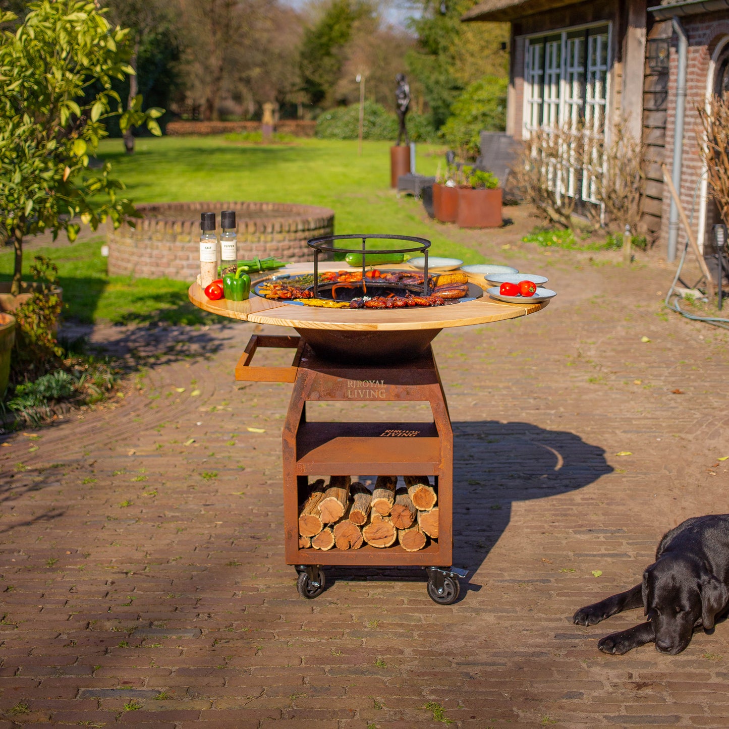 BBQ Plancha Grill Maestro Ø70cm Cortenstaal - Met Houten Omranding Plancha Mesa