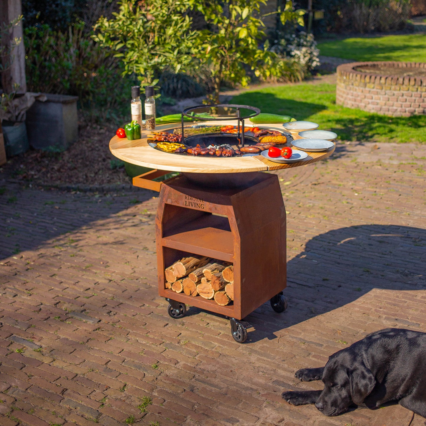 BBQ Plancha Grill Maestro Ø70cm Cortenstaal - Met Houten Omranding Plancha Mesa