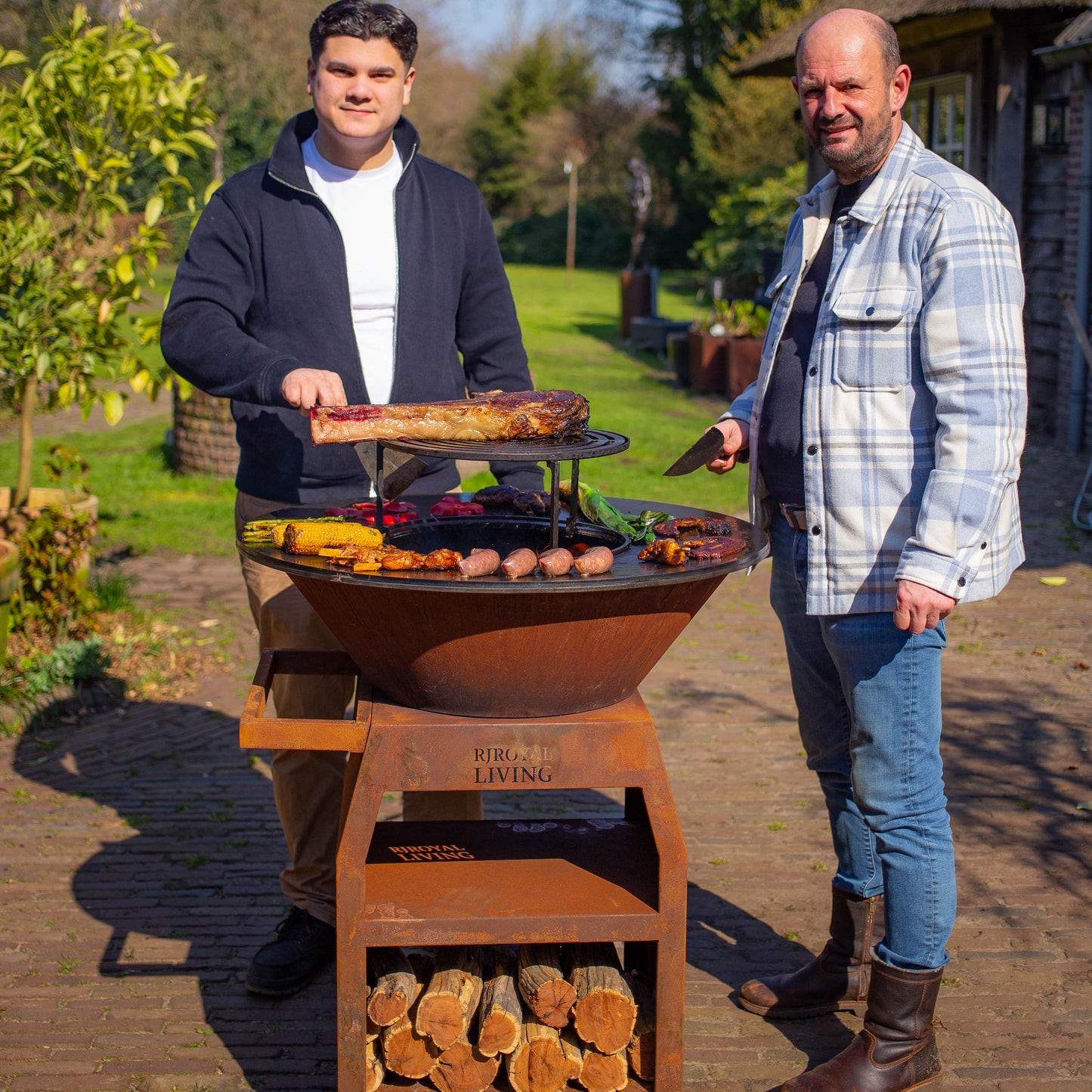 BBQ Plancha Grill Maestro XXL Ø80cm Cortenstaal - Met pook en houtopslag