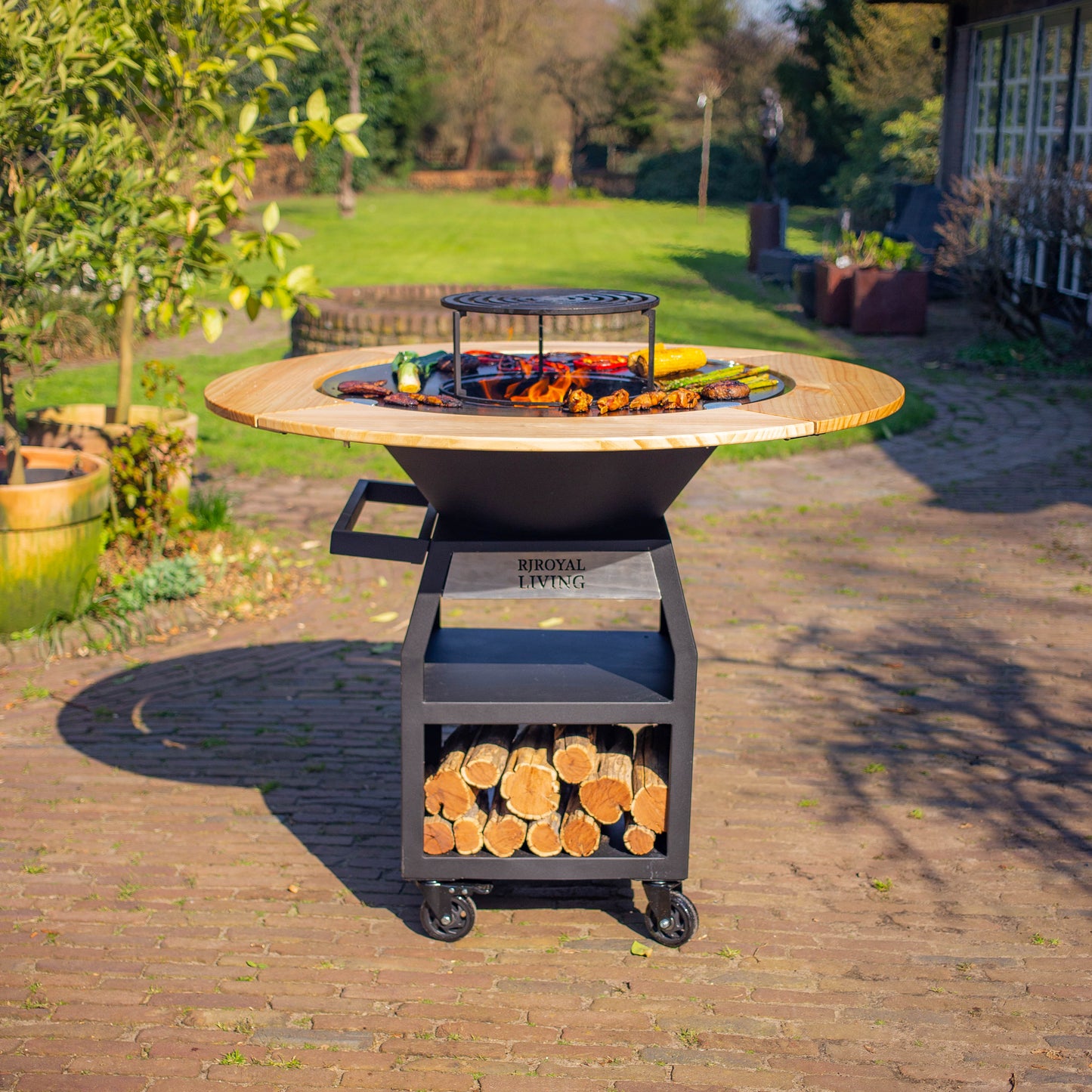 BBQ Plancha Grill Maestro Smokeless XXL Ø80cm Blackline - Rookloze Plancha Met Mesa Houten Omranding