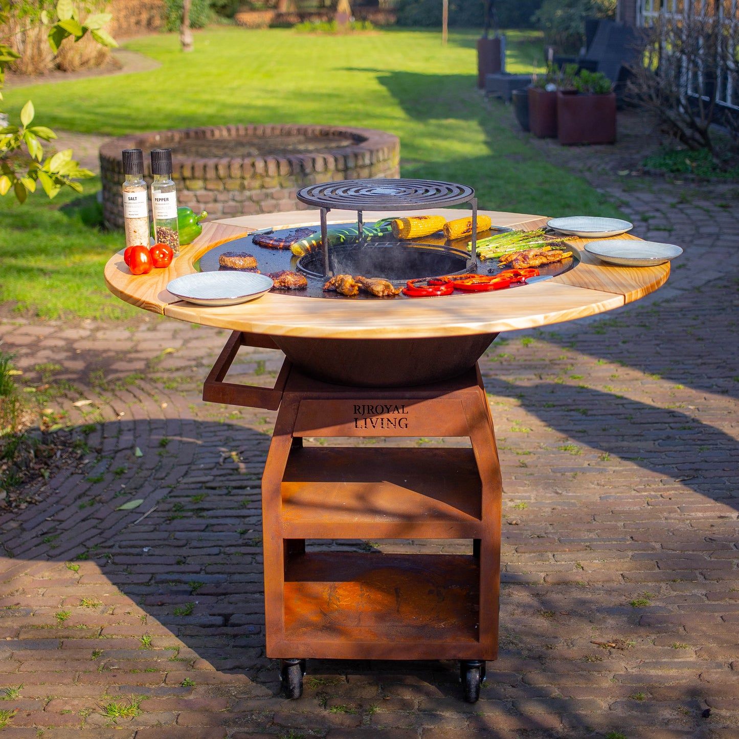 BBQ Plancha Grill Maestro Smokeless XXL Ø80cm Cortenstaal - Rookloze Plancha Met Mesa Houten Omranding