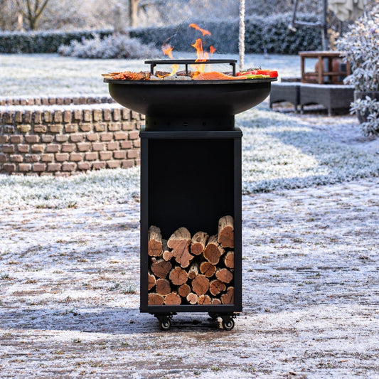 BBQ Plancha Grill Blackline 8mm Camarada 2.0 - Met pook en houtopslag Ø70cm