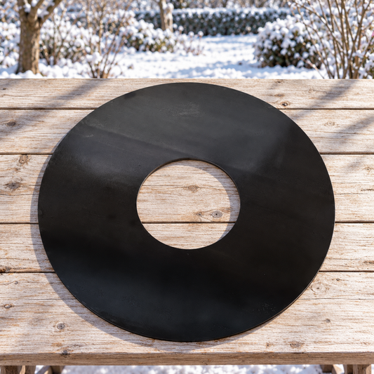 RJRoyal Living losse stalen plancha bakplaat 70 cm in winterse tuin